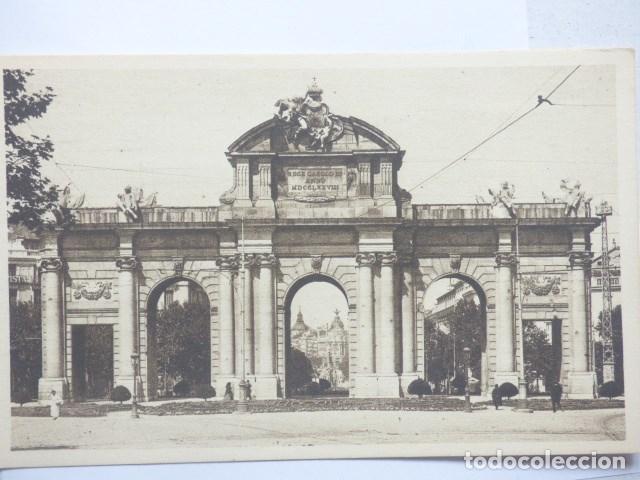 Postales: Madrid , puerta de alcala - Foto 1
