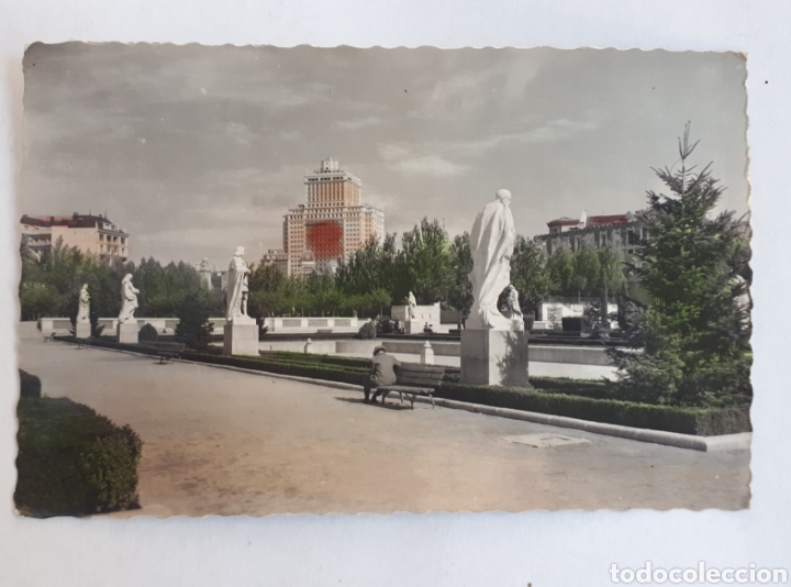 Postales: MADRID: Jardines de Sabatini. - Foto 1