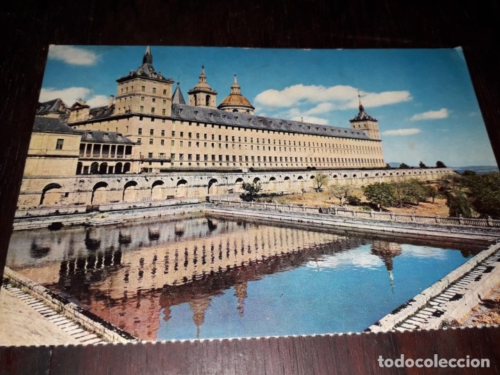 Postales: N&ordm; 32999 POSTAL EL ESCORIAL MADRID - Foto 1