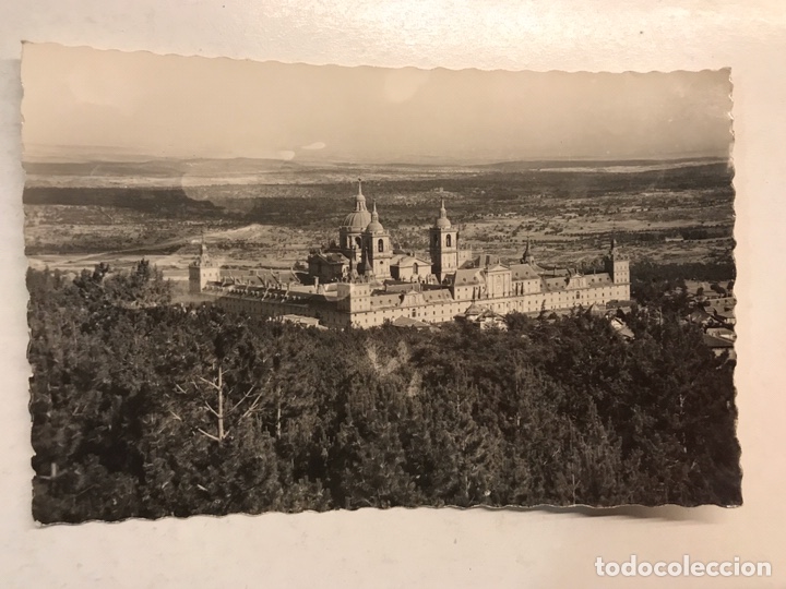 Postkarten: EL ESCORIAL. Postal Monasterio Vista General. Edita: Garcia Garrabella (a.1956) Escrita...