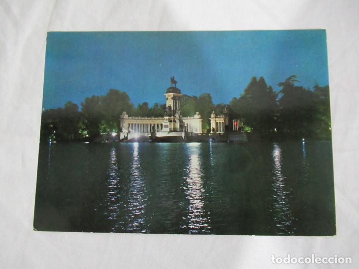 Postales: Madrid - Estanque del Retiro - Circulada - Foto 1