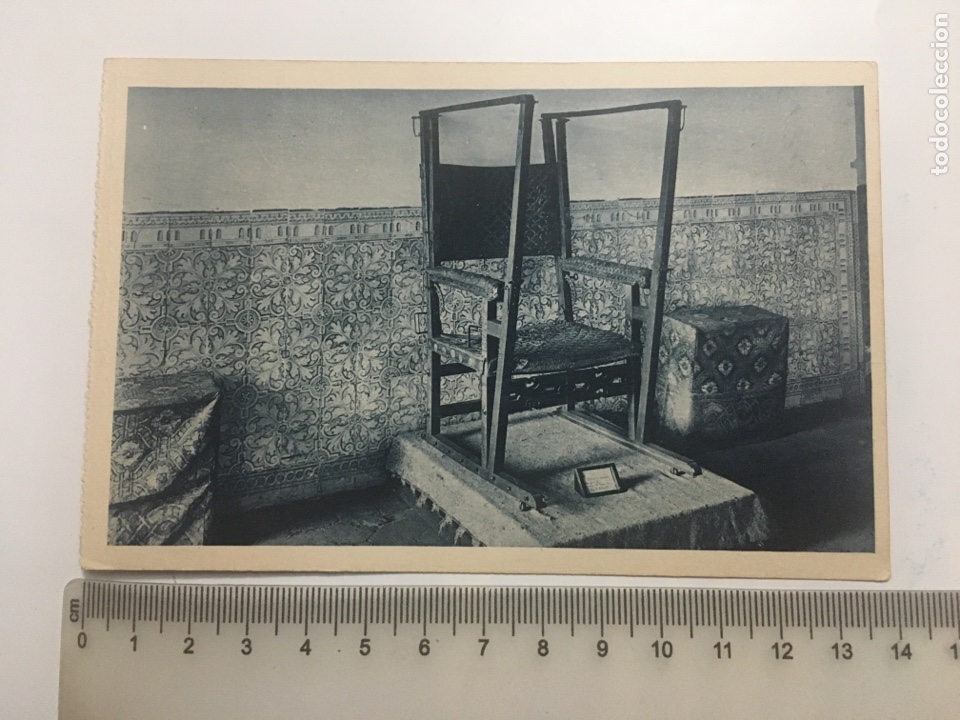 Postales: POSTAL. MONASTERIO DEL ESCORIAL. SILLA DE MANOS DE FELIPE II. L. ROISIN, FOT&Oacute;GRAFO. H. 1925?.