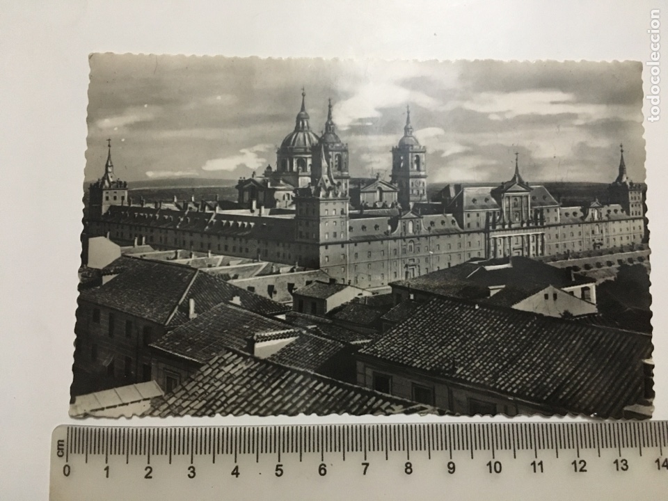 Postcards: POSTAL. MONASTERIO DEL ESCORIAL. VISTA GENERAL. H. A. E., H. 1960?.