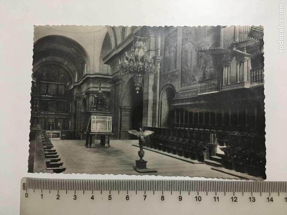 Postcards: POSTAL. MONASTERIO DEL ESCORIAL. IGLESIA. CORO. H. A. E., H. 1960?.