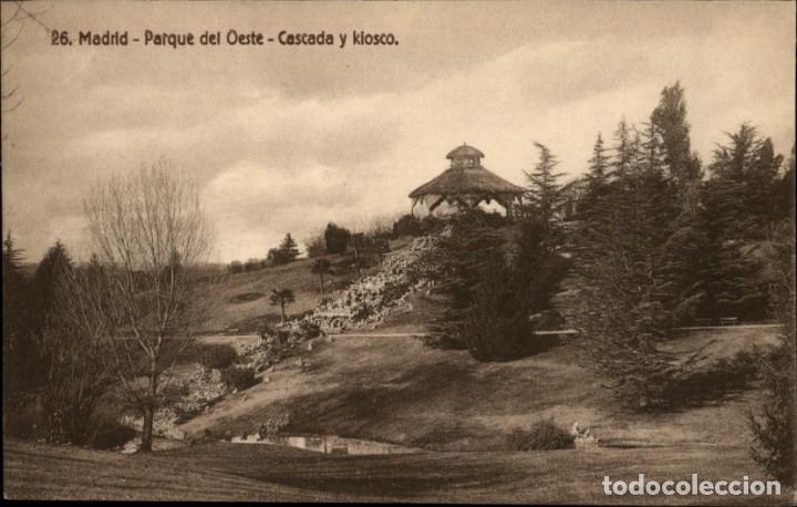 Postales: Madrid - Parque del oeste - Cascada y kiosko - - Foto 1