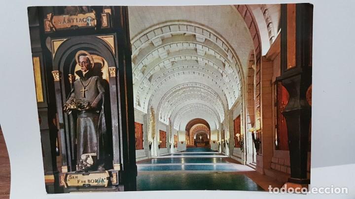 Postales: ANTIGUA POSTAL DE MADRID. VALLE DE LOS CAIDOS CRIPTA - Foto 1