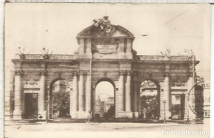 Postales: MADRID PUERTA DE ALCALA ESCRITA - Foto 1