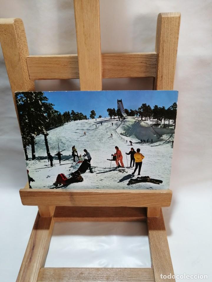 Cartes Postales: POSTAL PUERTO NAVACERRADA PISTA DEL ESCAPARATE CIRCULADA