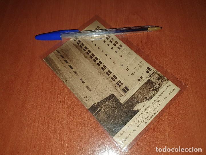 Postales: Madrid, medianera edificio de la telefonica, ladrillo lasical - Foto 1