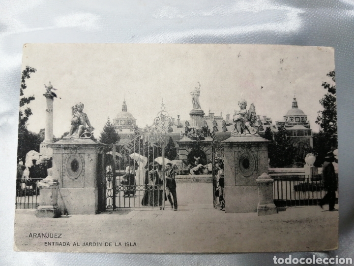Postales: . Aranjuez - Entrada al Jard&iacute;n de la Isla - Foto 1