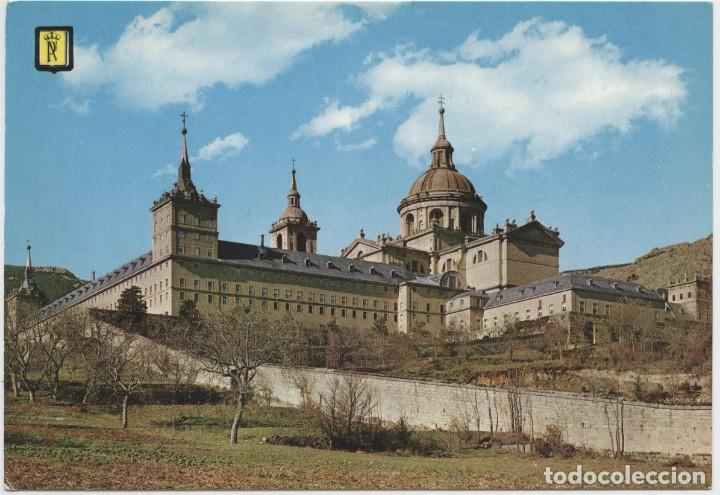 Postkarten: N&ordm; 35 - EL ESCORIAL. El Monasterio desde la Huerta. Sin circular. ED. PATRIMONIO NACIONAL