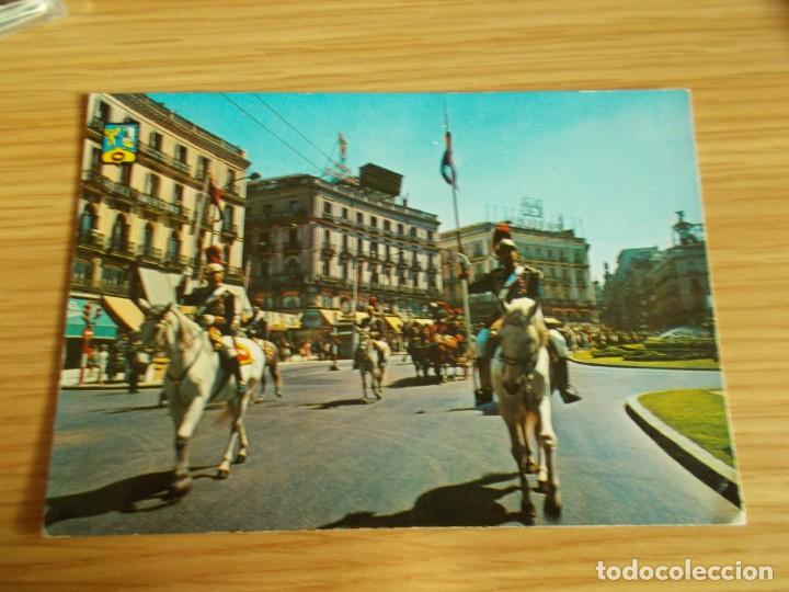 Postales: MADRID -- PUERTA DEL SOL PASEO DE LA COMITIVA OFICIAL - Foto 1