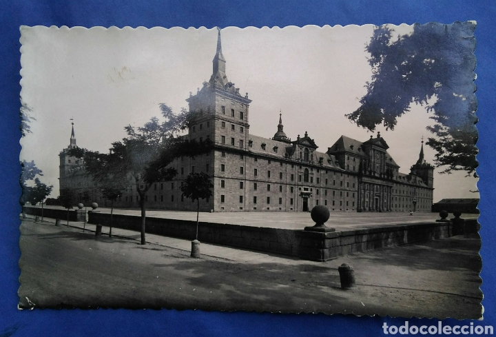 Postales: Postal San Lorenzo del Escorial , fachada principal del monasterio