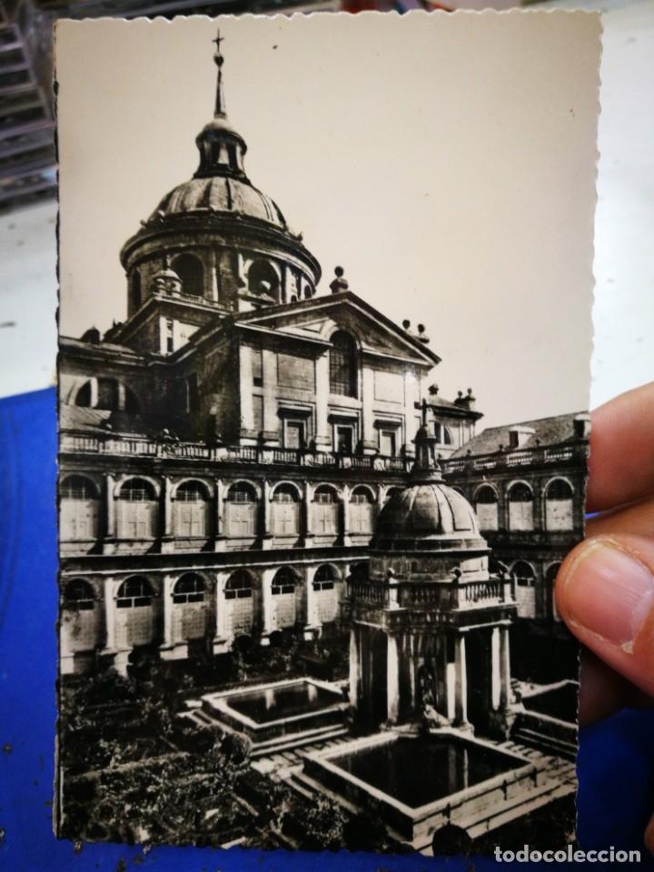 Postales: Postal Monasterio del Escorial Patio de los Evangelistas N 17 HELIOTIPIA ARTISTICA ESPA&Ntilde;OLA S/C