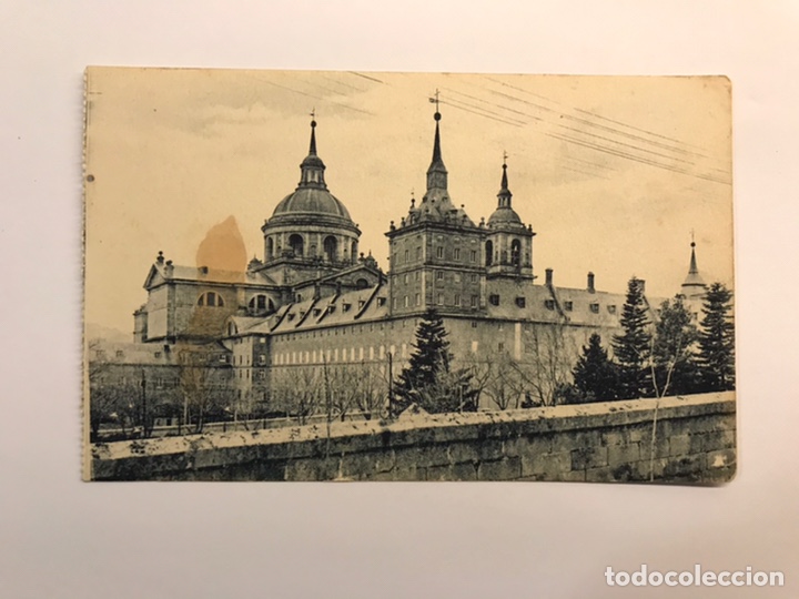 Postais: SAN LORENZO DE EL ESCORIAL. Postal Real Real Monasterio. Exterior de la Iglesia (h.1920?)