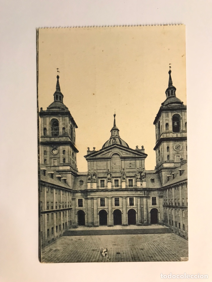 Postais: SAN LORENZO DE EL ESCORIAL. Postal Real Real Monasterio. Patio de los Reyes (h.1920?)