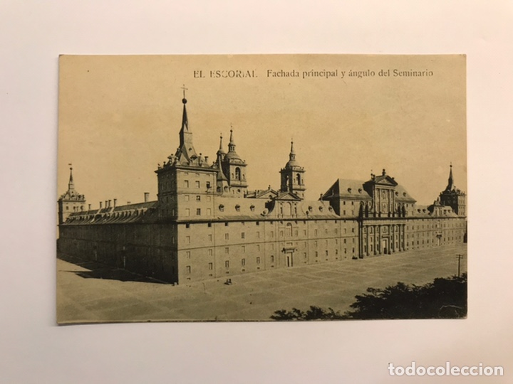 Postais: SAN LORENZO DE EL ESCORIAL. Postal Real Monasterio. Fachada principal y &aacute;ngulo del Seminario