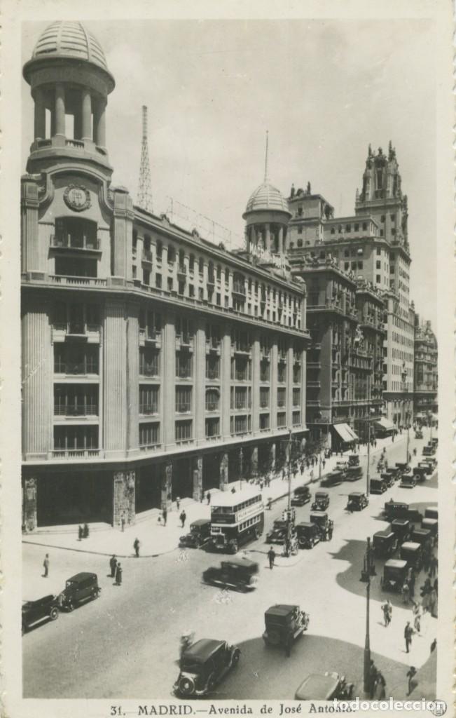 Postais: N&ordm; 31-MADRID. Avenida de Jos&eacute; Antonio. Circulada en 1947.