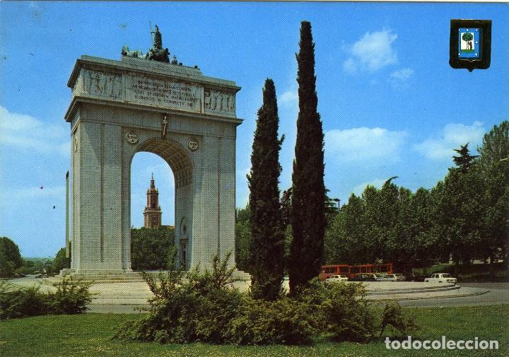 Postcards: N&ordm; 3-MADRID. Paseo de la Victoria. Escrita en 1984. ED. DOM&Iacute;NGUEZ