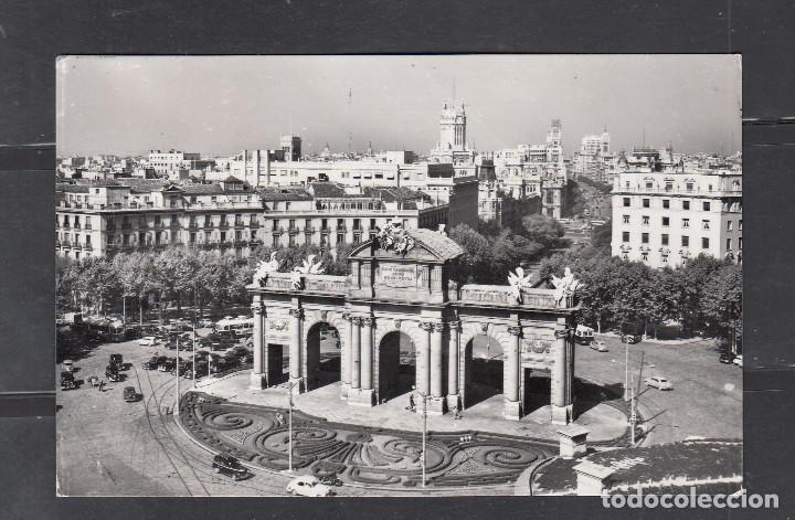 Postales: N&ordm; 26 MADRID. PUERTA DE ALCAL&Aacute; - Foto 1