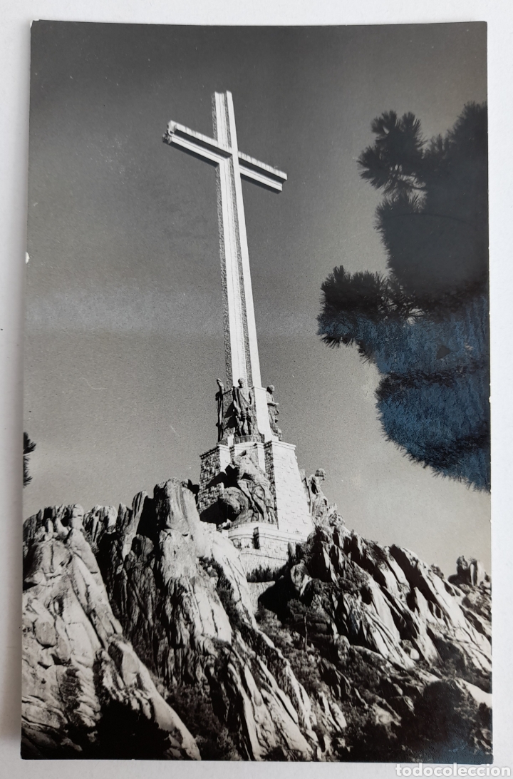 Postkarten: FOTOPOSTAL DE LA CRUZ DE LOS CA&Iacute;DOS. Sin marca de editor.