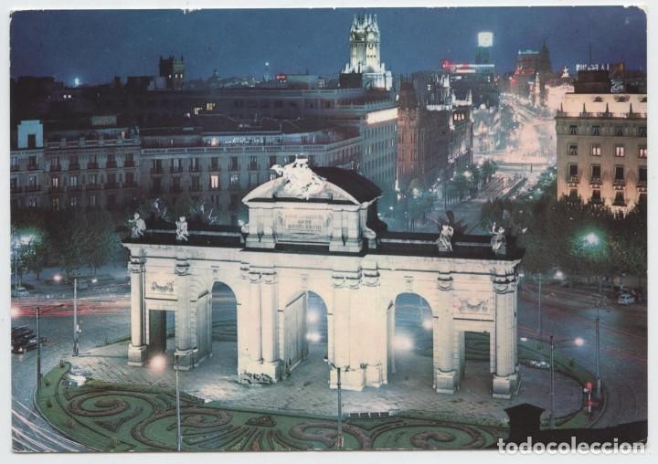 Postkarten: N&ordm; 165-MADRID. Puerta de Alcal&aacute;. Escrita en 1964. ED. BEASCOA