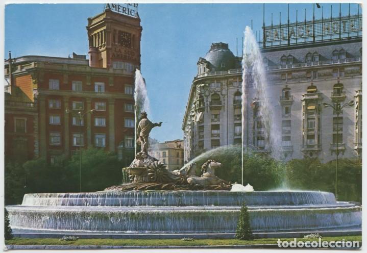 Postales: N&ordm; 114-MADRID. Fuente de Neptuno. Circulada en 1969. ED. L. GALLEGOS