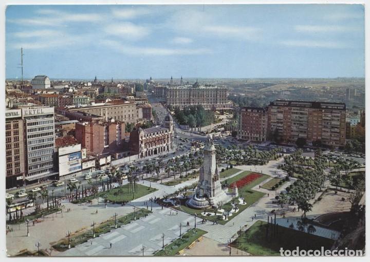 Postales: N&ordm; 229-MADRID. Plaza de Espa&ntilde;a y Palacio Real. Circulada en 1971. ED. FO. GALLEGOS