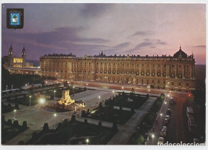 Postales: N&ordm; 132-MADRID. Plaza de Oriente y Palacio Real. Circulada en 1970. ED. DOM&Iacute;NGUEZ