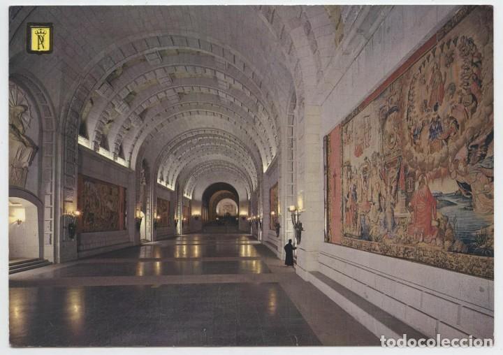 Postales: N&ordm; 29-SAN LORENZO DE EL ESCORIAL. Santa Cruz del Valle de los...Circulada en 1971. ED. PAT. NACIONAL