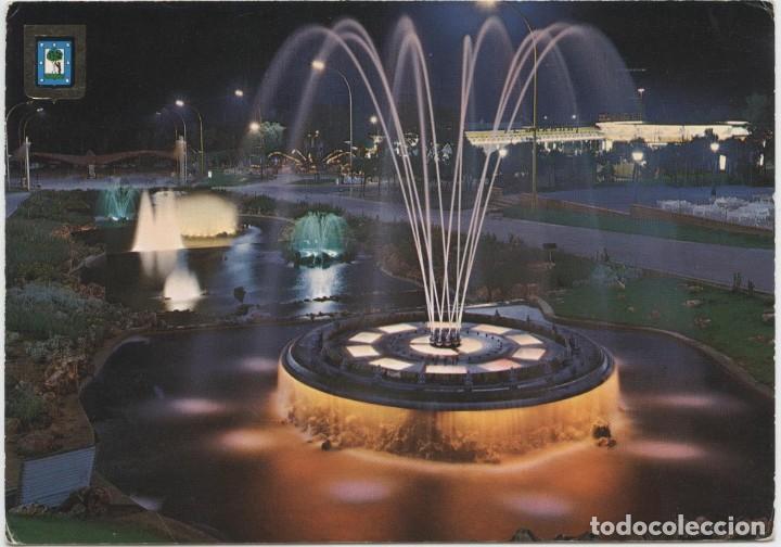 Cartes Postales: N&ordm; 49-MADRID. Parque de atracciones. Fuentes. Escrita en 1971. ED. DOM&Iacute;NGUEZ