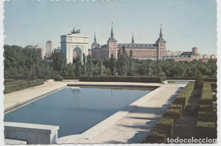 Cartes Postales: N&ordm; 1023-MADRID. Arco del Triunfo y Ministerio del Aire. Escrita en 1962. ED. GARC&Iacute;A GARRABELLA Y C&Iacute;A