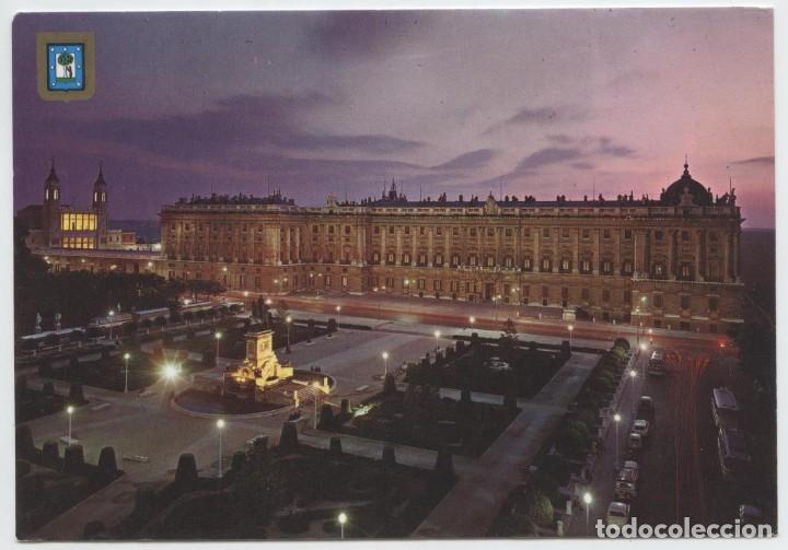 Postais: N&ordm; 132-MADRID. Plaza de Oriente y Palacio Real. Circulada en 1981. ED. DOM&Iacute;NGUEZ