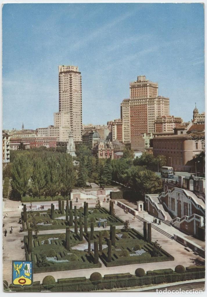 Postais: N&ordm; 9-MADRID. Jardines de Sabatini. Escrita en 1962. ED. DOM&Iacute;NGUEZ