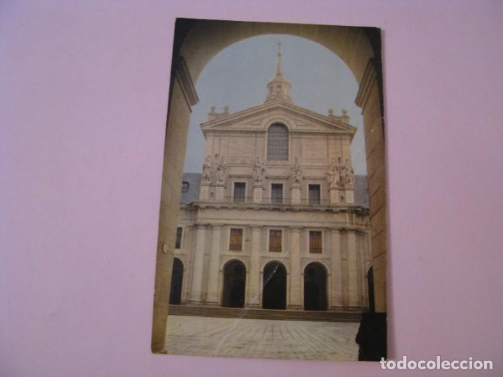 Postais: POSTAL DE ESCORIAL. FOTO TORREMOCHA. TIENE UNA DOBLEZ.