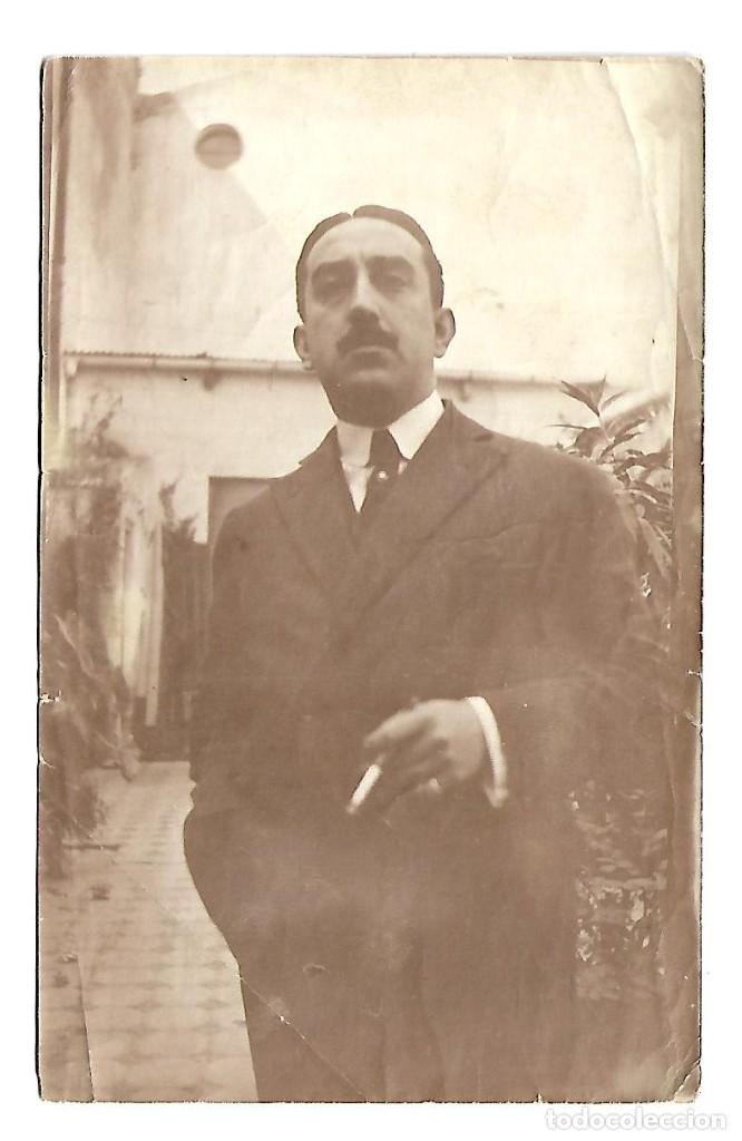 Postcards: 48010-BONITA FOTOGRAFIA ANTIGUA DE- UN CABALLERO FUMANDO - FOTO- - - - - -