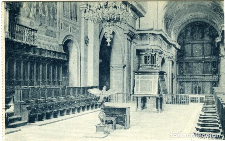 Postales: SAN LORENZO DEL ESCORIAL. Real Monasterio: El Coro. Sin circular. EDICIONES TOM&Aacute;S MORA