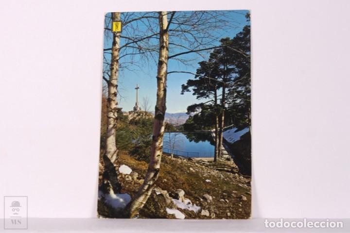 Postcards: Postal en Color Santa Cruz del Valle de los Ca&iacute;dos Desde el Estanque (Cuelgamuros) a&ntilde;os 70