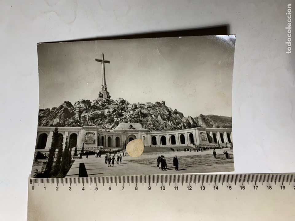 Postkarten: POSTAL. STA. CRUZ DEL VALLE DE LOS CA&Iacute;DOS. FACHADA PRINCIPAL. PATRIMONIO NACIONAL. FISA. FOTO J. CEB