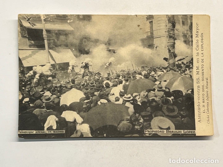 Postales: POSTAL. Atentado contra SS MM en la Calle Mayor. El 31 de Mayo 1906, Momento de la Explosi&oacute;n