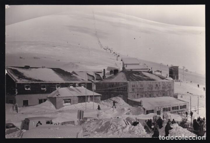 Postcards: Puerto de Navacerrada. *Vista general del Telesilla* Ed. Vistabella n&ordm; 15. Nueva.