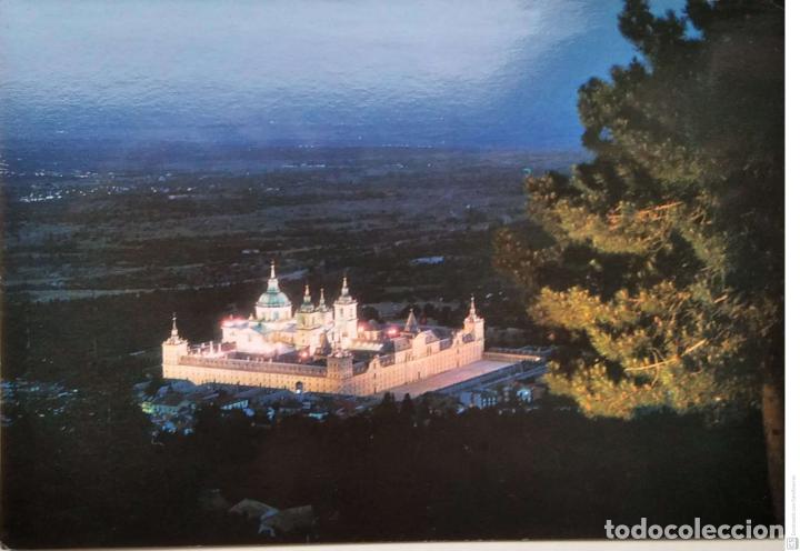 Cartoline: El Escorial. 962 Vista general del Monasterio de noche. Ed. Patrimonio Nacional. Nueva. Color