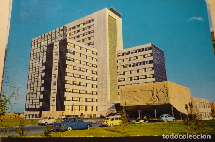 Cartoline: postal m adrid residencia la paz circulada