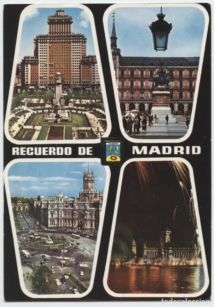 Postales: N&ordm; 120-MADRID. Plaza de Espa&ntilde;a. Plaza Mayor. Escrita en 1965. ED. DOM&Iacute;NGUEZ
