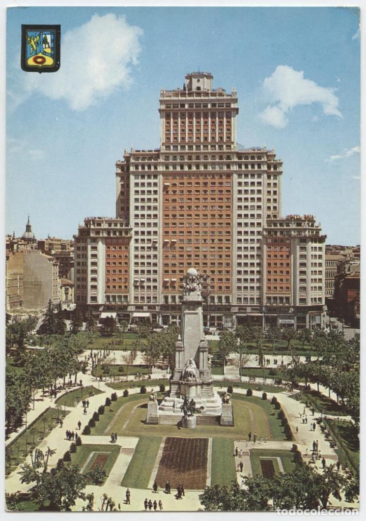 Postales: N&ordm; 62-MADRID. Plaza de Espa&ntilde;a. Monumento a Cervantes. Circulada en 1964. ED. DOM&Iacute;NGUEZ