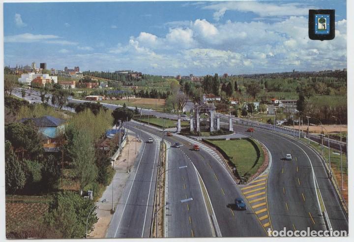Postkarten: N&ordm; 145-MADRID. Puerta de Hierro. Sin circular. ED. DOM&Iacute;NGUEZ