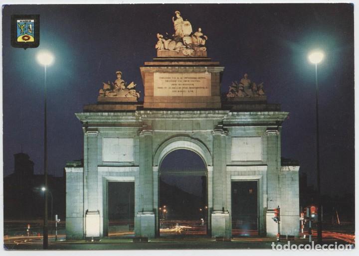 Postkarten: N&ordm; 157-MADRID. Puerta Toledo. Noche. Circulada en 1991. ED. DOM&Iacute;NGUEZ