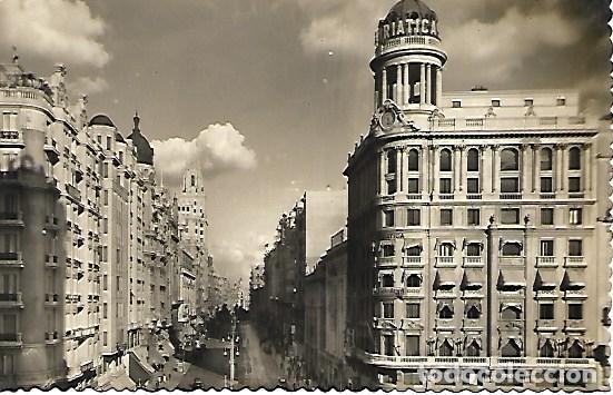 Postales: MADRID - 8. ASPECTO PARCIAL DE LA AVENIDA DE JOSÉ ANTONIO - SIN CIRCULAR