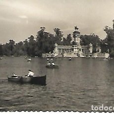 Postales: MADRID - PARQUE DEL RETIRO. ESTANQUE - CIRCULADA - 1955. Lote 363115525