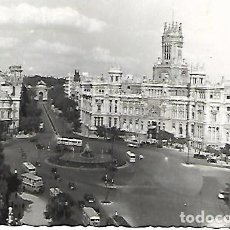 Postales: MADRID - 129. PLAZA DE LA CIBELES - CIRCULADA - 1956. Lote 363147905